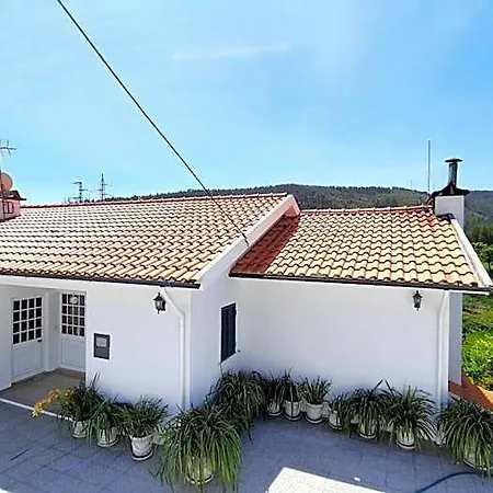 Alojamento de Acomodação e Pequeno-almoço Casa De Vilarinho