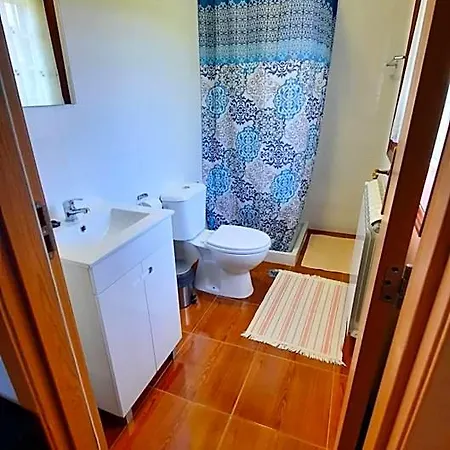 Alojamento de Acomodação e Pequeno-almoço Casa De Vilarinho Arouca